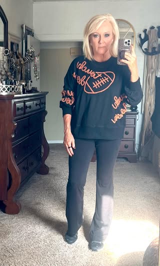 Touchdown sweatshirt with chenille embroidery
