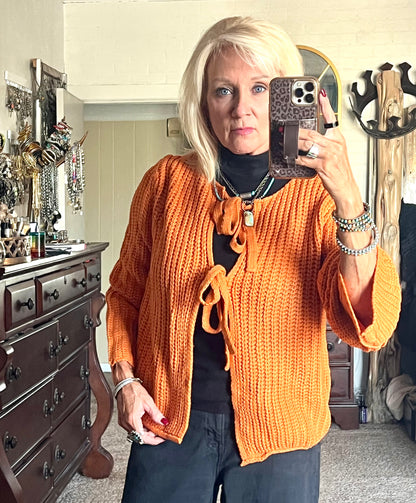 Bow sweater