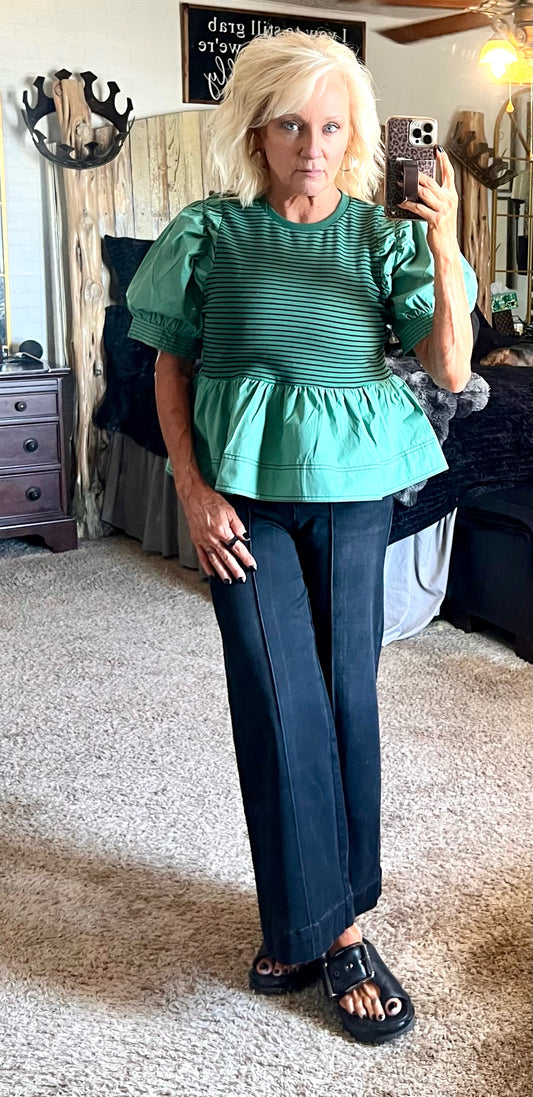 Green & black flutter top