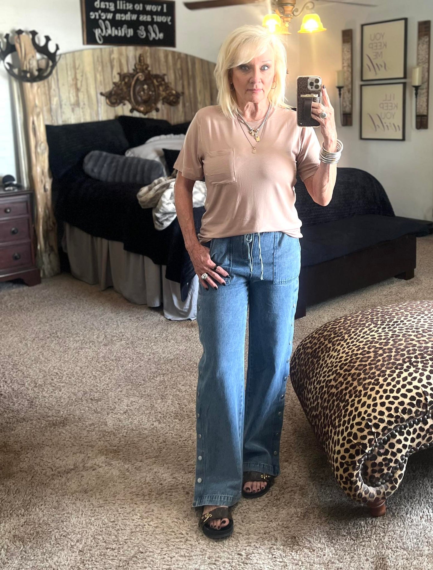 Jean with snap sides